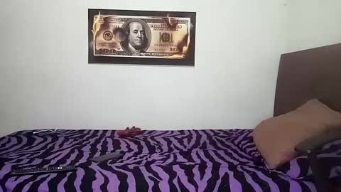 Snapshot of rangel_sex chatting on 05-06-26, 02:29 Rangel and Lola online show from 05-06-26, 02:29