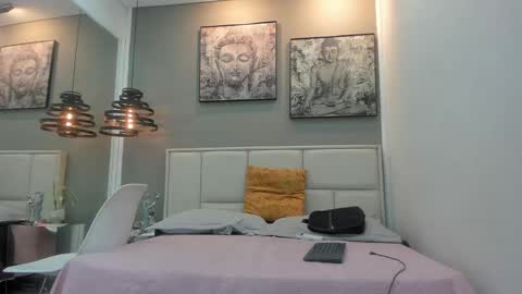 Snapshot of raphael_nyon chatting on 03-08-26, 03:21 Raphael Nyon online show from 03-08-26, 03:21