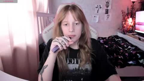 Rapunzel online show from 04-23-26, 01:13