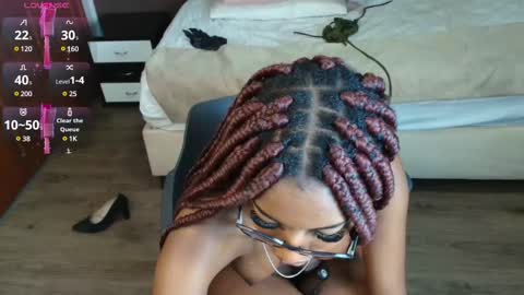 Raquel online show from 02-12-25, 05:37