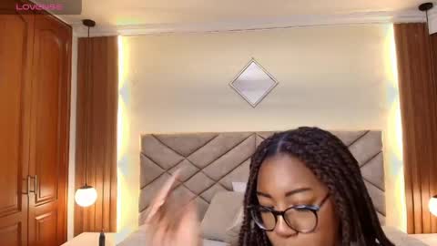 Raquel online show from 04-28-26, 12:21