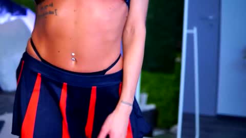 Raquelle online show from 10-31-25, 10:16