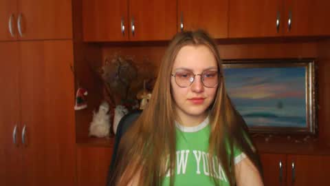 raspberry0101 online show from 02-25-25, 01:28