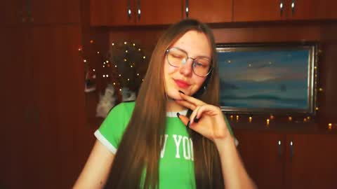 raspberry0101 online show from 03-04-25, 05:13