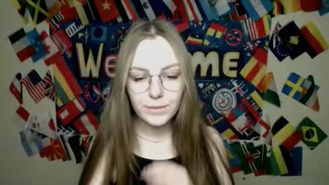 raspberry0101 online show from 11-17-25, 01:28