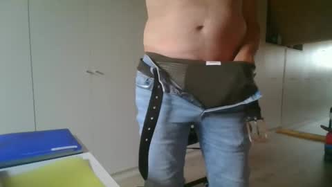 Snapshot of rataplan_55 chatting on 09-26-25, 09:57 rataplan online show from 09-26-25, 09:57