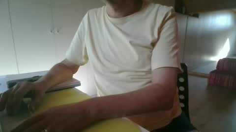 Snapshot of rataplan_55 chatting on 09-29-25, 12:10 rataplan online show from 09-29-25, 12:10