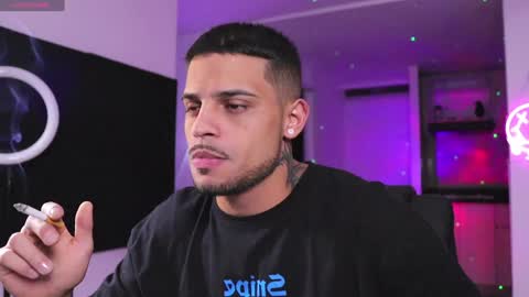 Snapshot of rausch77 chatting on 01-27-25, 10:27 rausch77 online show from 01-27-25, 10:27