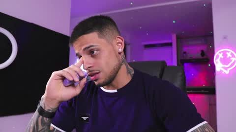 Snapshot of rausch77 chatting on 01-28-25, 06:38 rausch77 online show from 01-28-25, 06:38