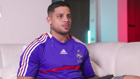 Snapshot of rausch77 chatting on 11-21-25, 08:24 rausch77 online show from 11-21-25, 08:24