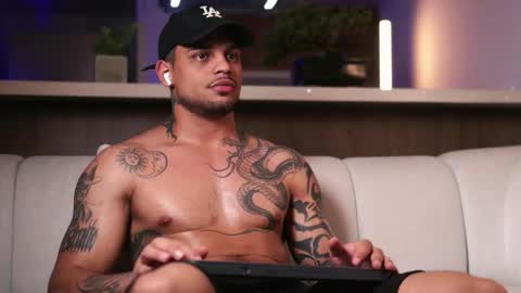 Snapshot of rausch77 chatting on 01-11-26, 04:28 rausch77 online show from 01-11-26, 04:28