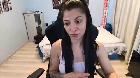 raven_haired_goddess online show from 07-27-26, 06:09