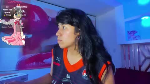 Snapshot of raven_rouge chatting on 09-27-25, 04:28 gata online show from 09-27-25, 04:28