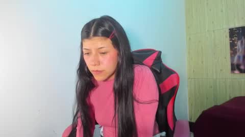 Snapshot of raven_rouge chatting on 10-02-25, 06:31 gata online show from 10-02-25, 06:31