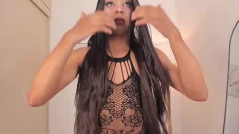 Snapshot of raven_sweets chatting on 07-16-26, 12:00 Raven online show from 07-16-26, 12:00