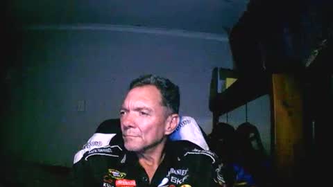 Raven za online show from 11-18-25, 09:52