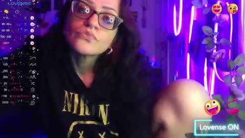 Raven online show from 09-08-25, 11:48