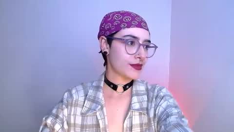 ravendarkness_ online show from 08-01-26, 06:56