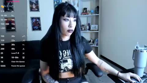 ravenelle_ online show from 07-09-26, 10:03