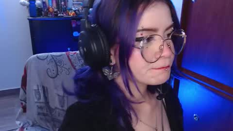 raventh_ online show from 10-21-25, 02:40