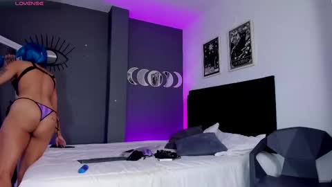 Raven Witch online show from 03-01-25, 09:15