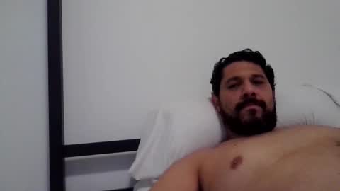 ravic2023 online show from 10-19-25, 04:02