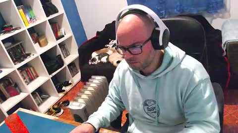 ravingr3d3 online show from 12-21-25, 10:50