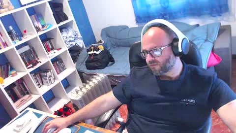 ravingr3d3 online show from 04-23-26, 01:57