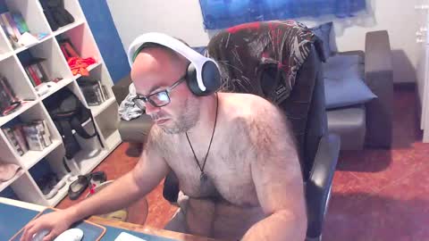 ravingr3d3 online show from 05-26-26, 11:39