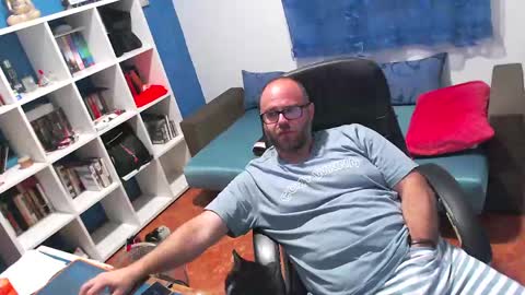ravingr3d3 online show from 06-07-26, 01:21