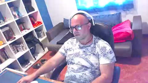 ravingr3d3 online show from 06-15-26, 10:28