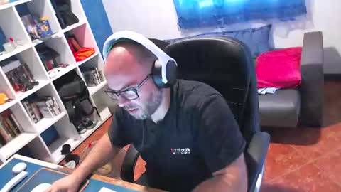 ravingr3d3 online show from 06-26-26, 08:08