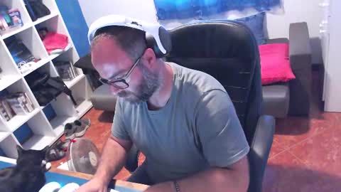ravingr3d3 online show from 07-28-26, 11:17