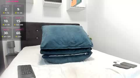 Adam online show from 06-12-26, 06:23