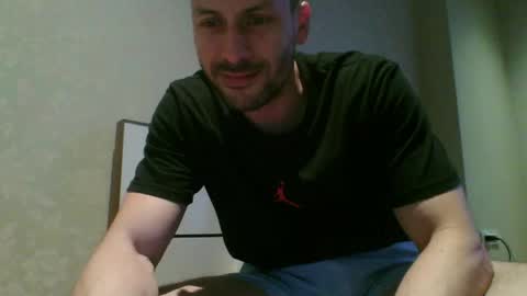 Snapshot of rawdr3 chatting on 05-16-26, 11:31 rawdr3 online show from 05-16-26, 11:31