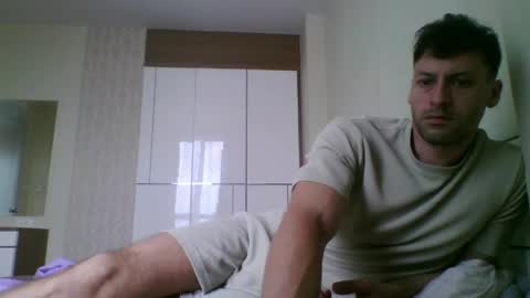 Snapshot of rawdr3 chatting on 05-29-26, 04:32 rawdr3 online show from 05-29-26, 04:32