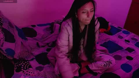 Snapshot of ray_naomi chatting on 02-04-26, 02:06 ask us online show from 02-04-26, 02:06