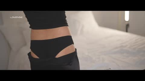 Snapshot of ray_vm chatting on 03-30-26, 09:27 Rayvens online show from 03-30-26, 09:27