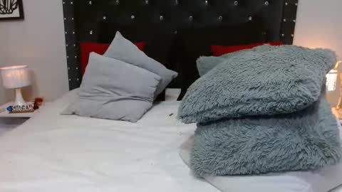 Ray online show from 01-08-25, 03:19