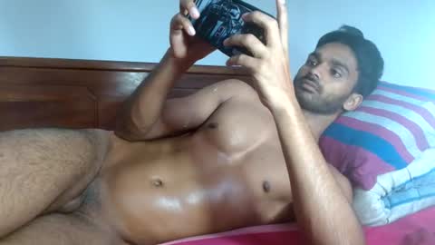 Snapshot of rayannzz chatting on 06-27-26, 01:43 eyan online show from 06-27-26, 01:43