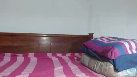 Snapshot of rayannzz chatting on 07-20-26, 02:48 eyan online show from 07-20-26, 02:48