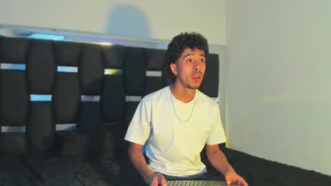 Rayn online show from 01-18-26, 10:02