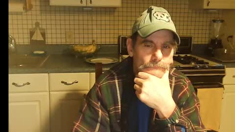 Ray online show from 03-11-25, 09:02