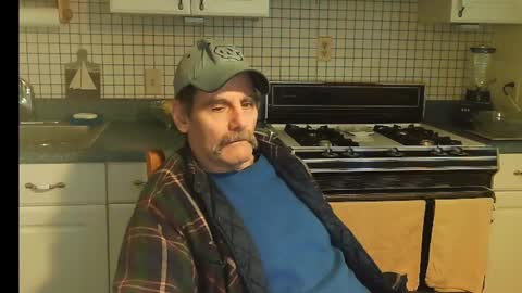 Ray online show from 03-11-25, 12:06