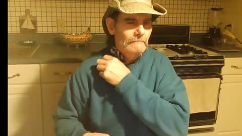 Ray online show from 10-13-25, 09:31