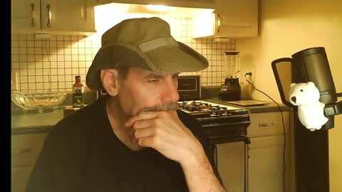 Ray online show from 04-28-26, 07:35