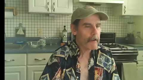 Snapshot of raylene4u2 chatting on 07-23-26, 07:01 Ray online show from 07-23-26, 07:01