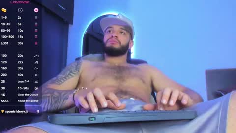 Felipe independent model online show from 10-23-25, 11:35