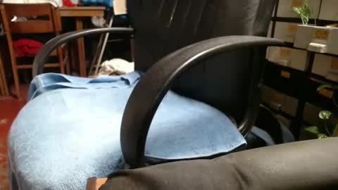 Ray online show from 10-27-25, 12:58