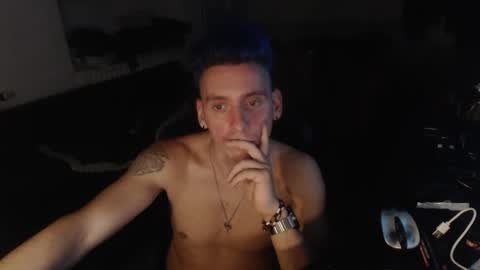 Snapshot of rayzel31 chatting on 11-03-25, 11:59 Rayzel online show from 11-03-25, 11:59